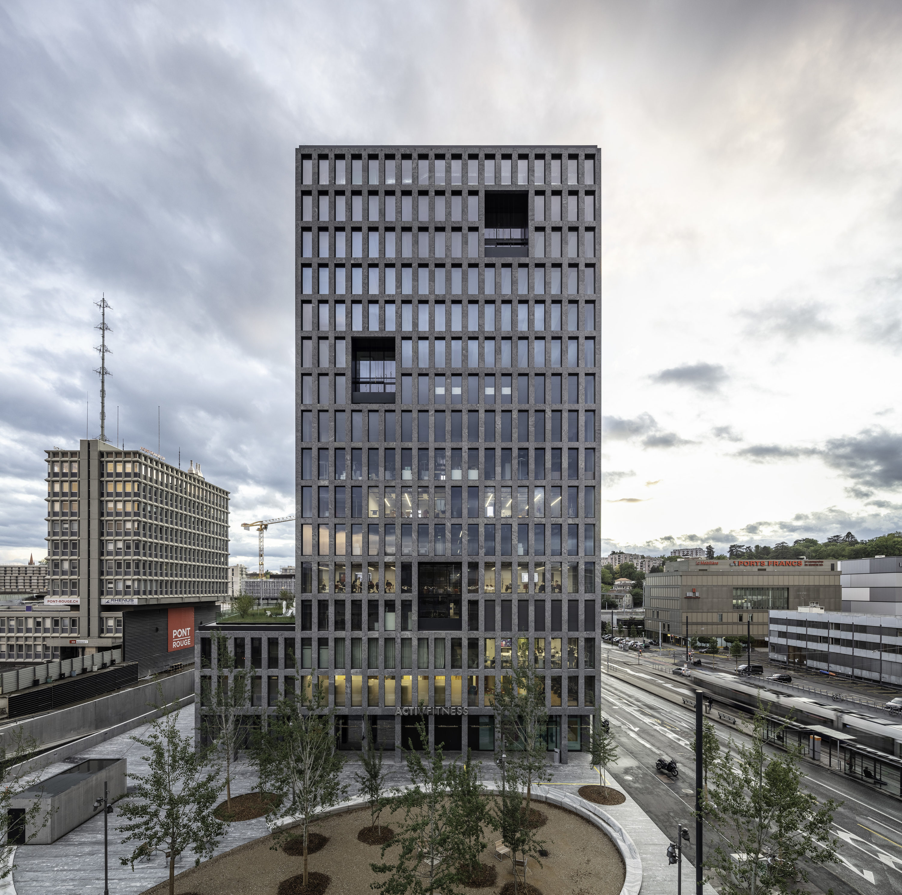 1113-Lancy_Pont_Rouge-exterieur-©Radek_Brunecky-4