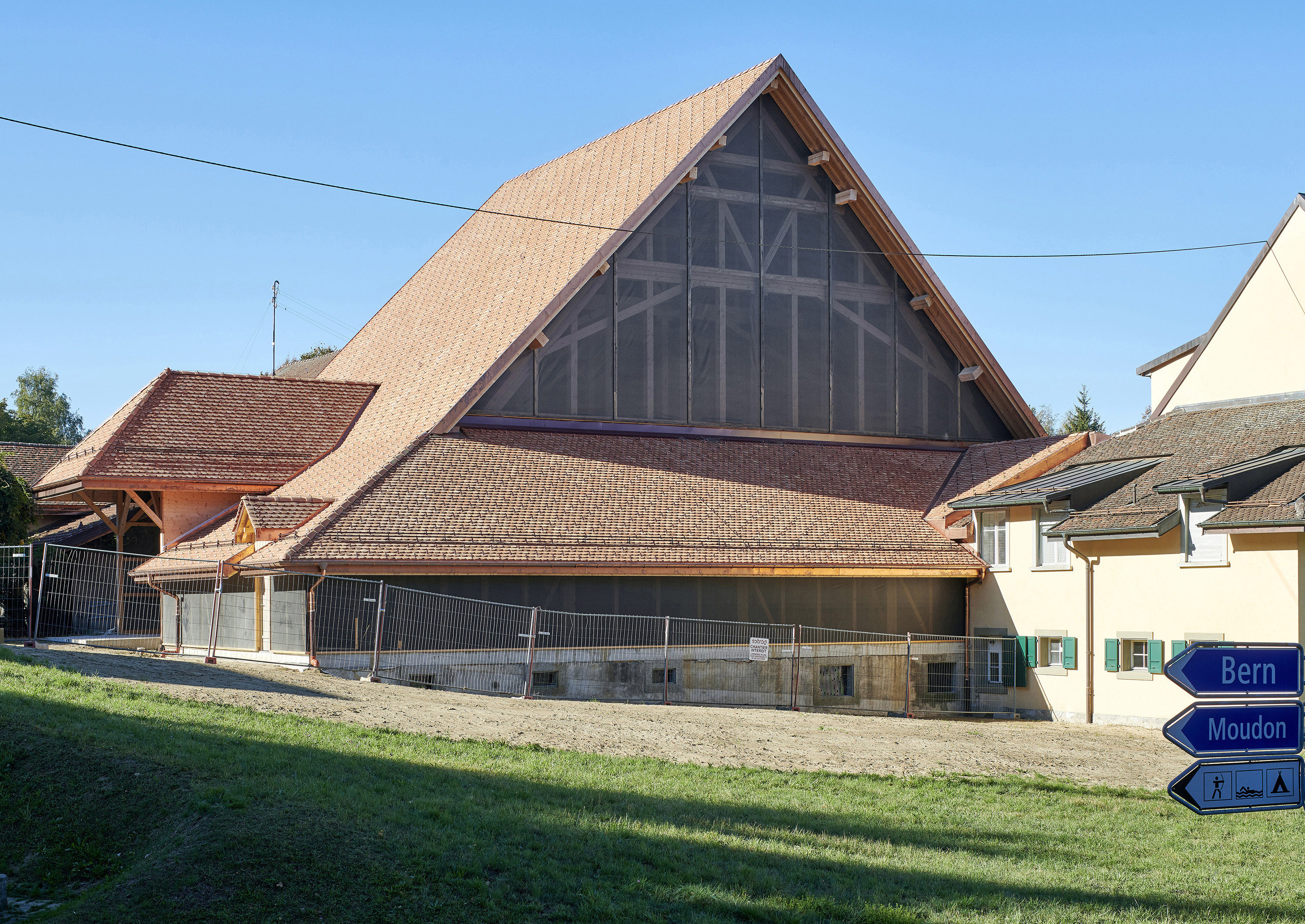 1536-Chalet à Gobet_Ecurie-exterieur-©Remy_Gindroz-3