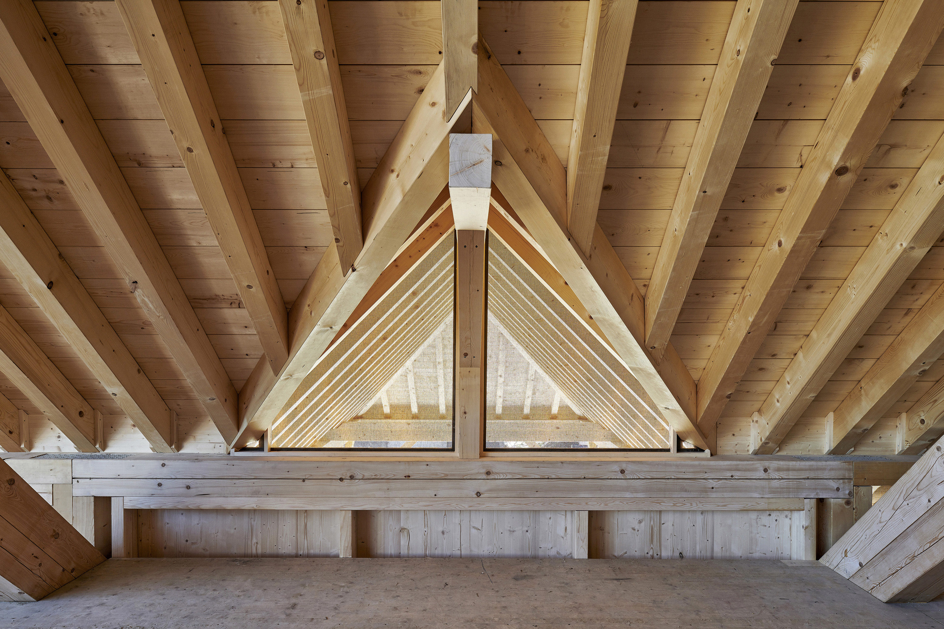 1536-Chalet à Gobet_Ecurie-interieur-©Remy_Gindroz-8